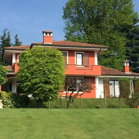 In Villa Armeno